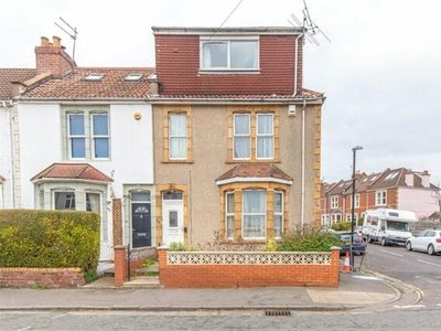 4 Bedroom End Of Terrace House For Sale In Horfield, Bristol