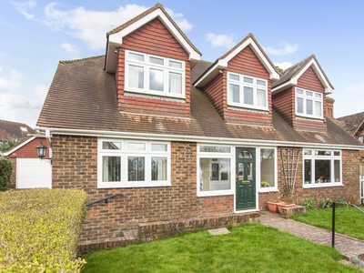 4 bedroom property for sale in Lower High Street, Wadhurst, TN5