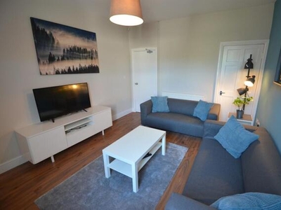 4 Bedroom Terraced House For Rent In Beeston