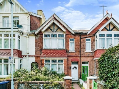 5 Bedroom House Worthing West Sussex