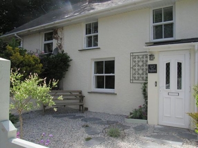 Cottage to rent in The Square, St Teath, Bodmin PL30