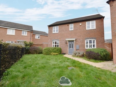 Detached house to rent in Dragoon Road, Coventry CV3