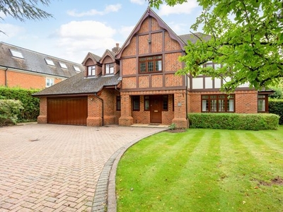Detached house to rent in Foxborough Court, Maidenhead SL6