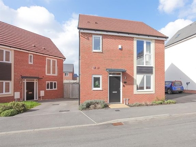Detached house to rent in Goodenough Drive, Wantage OX12