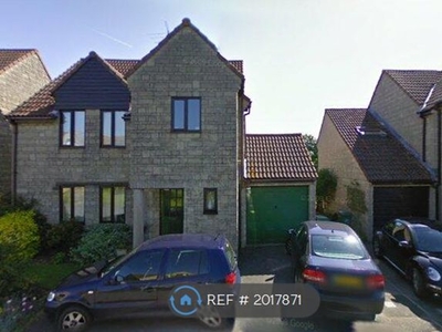 Detached house to rent in Kyneton Way, Chippenham SN14