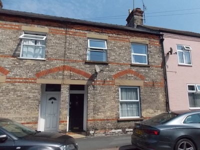 Detached house to rent in Lisburn Road, Newmarket, Suffolk CB8