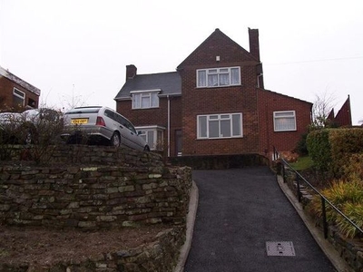 Detached house to rent in New Birmingham Road, Birmingham, Tividale Oldbury B69