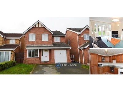 Detached house to rent in Sandringham Close, Leeds LS27