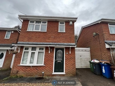 Detached house to rent in Swinside, Wigan WN1