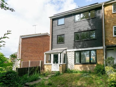 End Of Terrace House For Rent In Hemel Hempstead, Hertfordshire