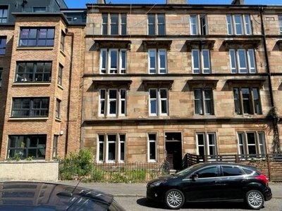 Flat to rent in Armadale Street, Dennistoun, Glasgow G31