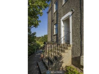 Flat to rent in Carrick Knowe Avenue, Edinburgh EH12