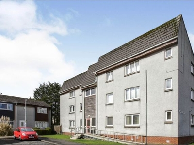 Flat to rent in Gowanbank Gardens, Johnstone, Renfrewshire PA5