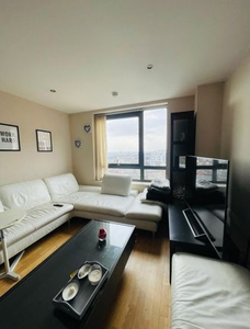 Flat to rent in Oldham Street, Liverpool L1