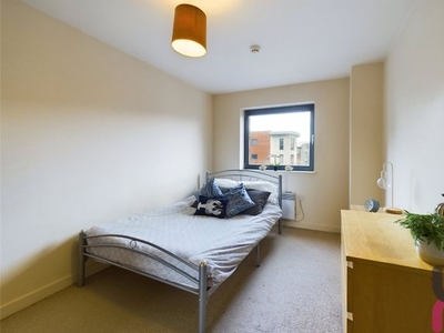 Flat to rent in The Reach, 39 Leeds Street L3