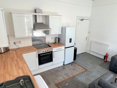 Flat to rent in Upper Craigs, Stirling Town, Stirling FK8