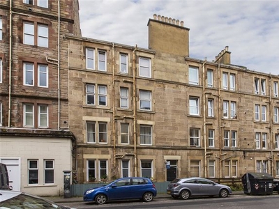 Flat to rent in Watson Crescent, Polwarth, Edinburgh EH11