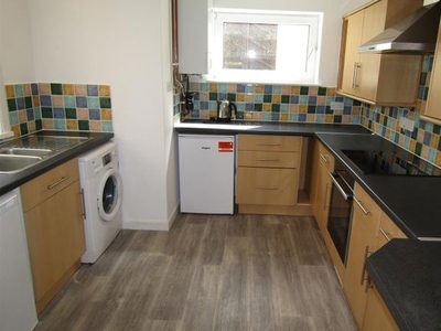 Property to rent in Priory Road, Exeter EX4