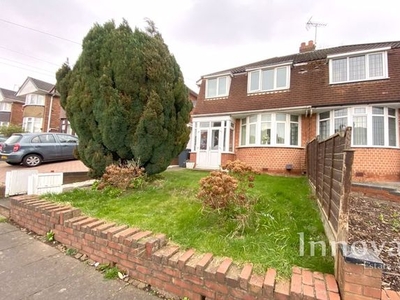 Semi-detached house to rent in Apsley Road, Oldbury B68