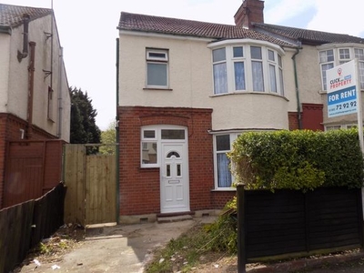 Semi-detached house to rent in Dallow Road, Luton, Bedfordshire LU1