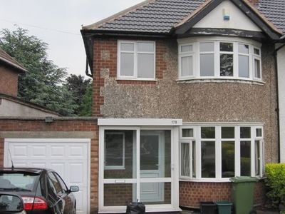Semi-detached house to rent in Lyndon Road, Solihull B92