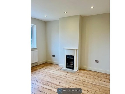 Semi-detached house to rent in Newtown Road, Marlow SL7