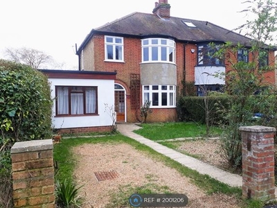 Semi-detached house to rent in Roseford Road, Cambridge CB4