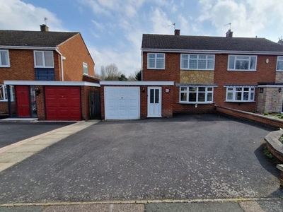 Semi-detached house to rent in Worcester Avenue, Birstall LE4