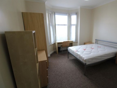 Shared accommodation to rent in King Richard Street, Coventry CV2