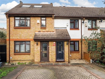 Terraced House for sale - Abbotswell Road, London, SE4