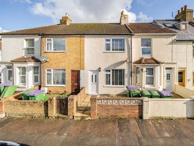 Terraced house to rent in Alexandra Street, Folkestone CT19