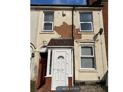Terraced house to rent in Caroline Street, Dudley DY2