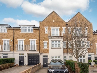 Terraced house to rent in Emerald Square, Roehampton, London SW15