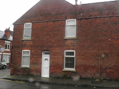 Terraced house to rent in Harrington Street, Mansfield, Nottinghamshire NG18