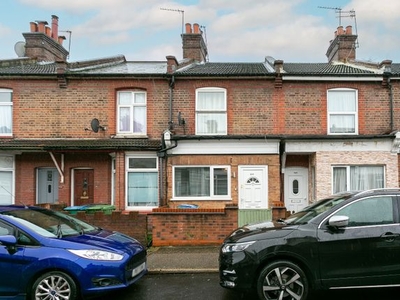Terraced house to rent in Leavesden Road, Watford, Hertfordshire WD24
