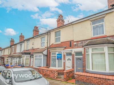 Terraced house to rent in London Road, Trent Vale, Stoke-On-Trent ST4