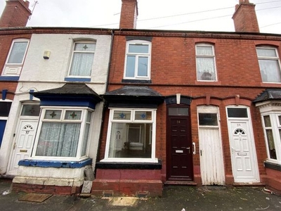 Terraced house to rent in Park Road, Netherton, Dudley DY2