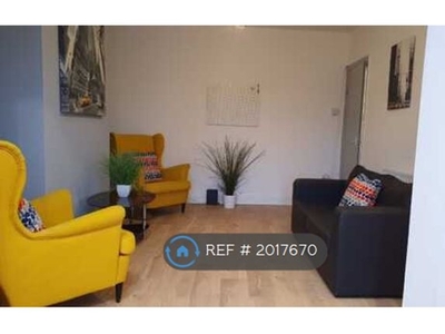 Terraced house to rent in Southmead Road, Bristol BS10