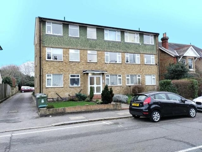 1 Bedroom Apartment For Sale In Epsom