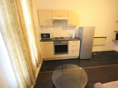 1 bedroom flat to rent Leeds, LS11 7DY