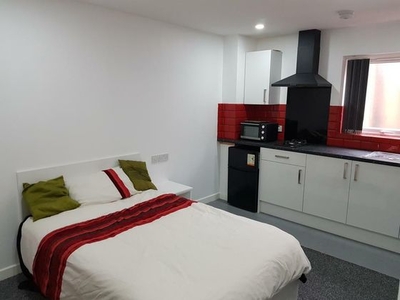 1 bedroom studio flat to rent Leicester, LE2 0PE