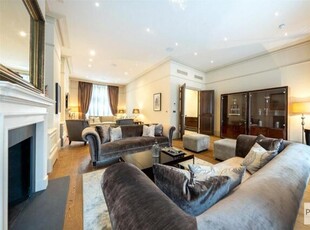 10 Bedroom Terraced House For Sale In Mayfair, London.