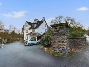 2 Bedroom Apartment For Sale In New Road, Windermere