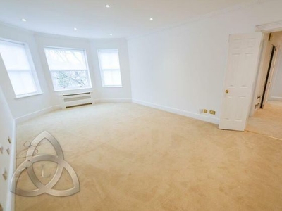 2 bedroom apartment to rent Hampstead, NW3 3DS