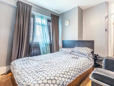 2 bedroom flat to rent London, SE17 2TQ