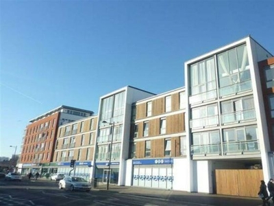 2 bedroom flat to rent Southend-on-sea, SS1 2EB