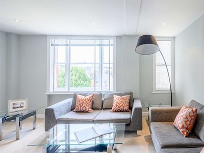 2 bedroom flat to rent Westminster, W1J 5NA