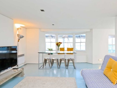 2 bedroom maisonette to rent Worthing, BN11 3DR