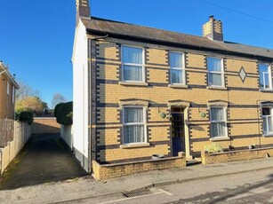 2 Bedroom Semi-detached House For Sale In Stourbridge