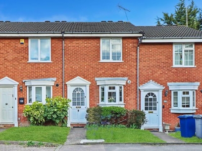 2 bedroom terraced house for sale London, N11 3NQ